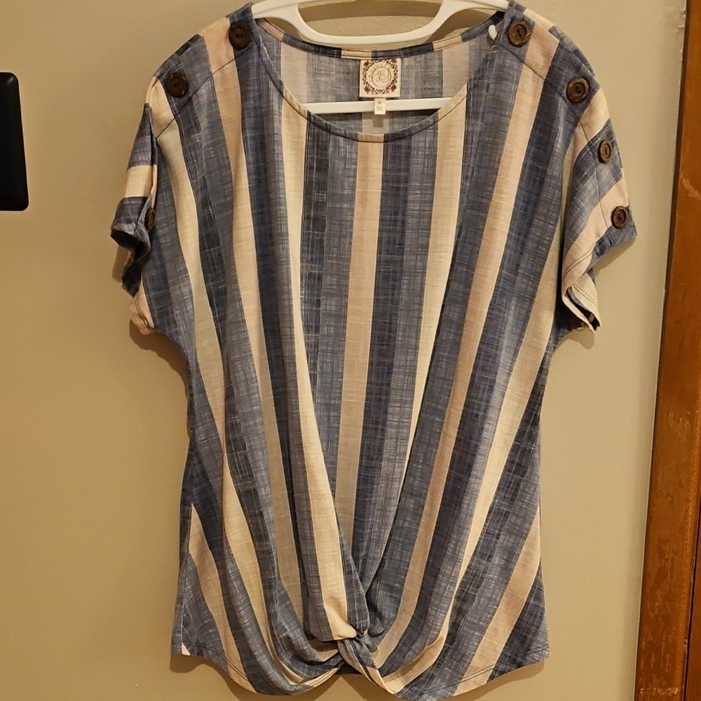 Vintage True Self Short-sleeved Blouse